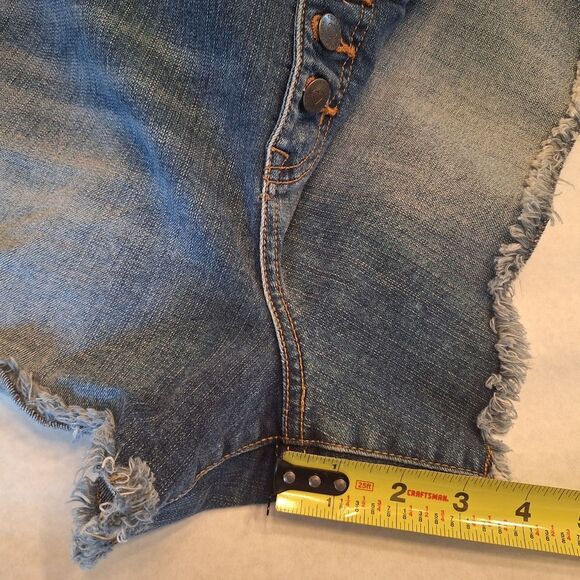 Torrid Distressed Denim Raw Hem Cut Off Shorts Size 18 Button Fly Stretch - Picture 6 of 10